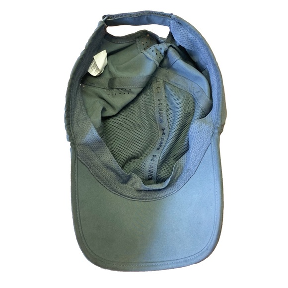 Body Armour Charcoal Grey dry fit Run cap - Picture 4 of 5